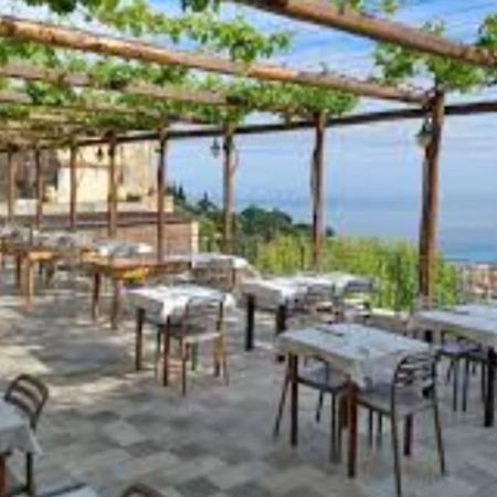 Apartament Nido Tra Gli Ulivi Finale Ligure Zewnętrze zdjęcie